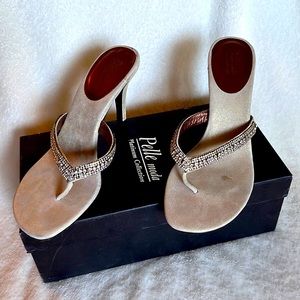 Pelle Moda Platinum Collection Gold Metallic Suede Lovely Heeled Sandals